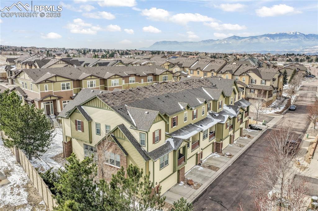 3329 Gladstone Creek Point