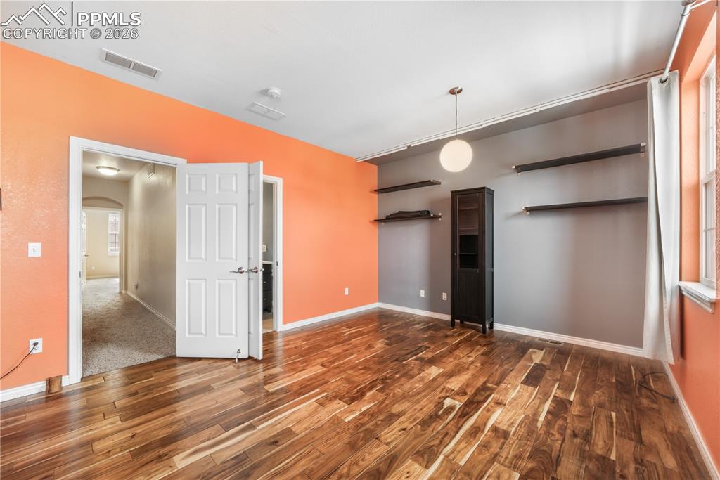 Large bedroom with ensuite bathroom