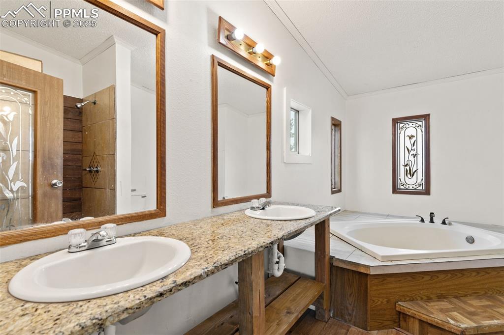 5 piece primary bathroom