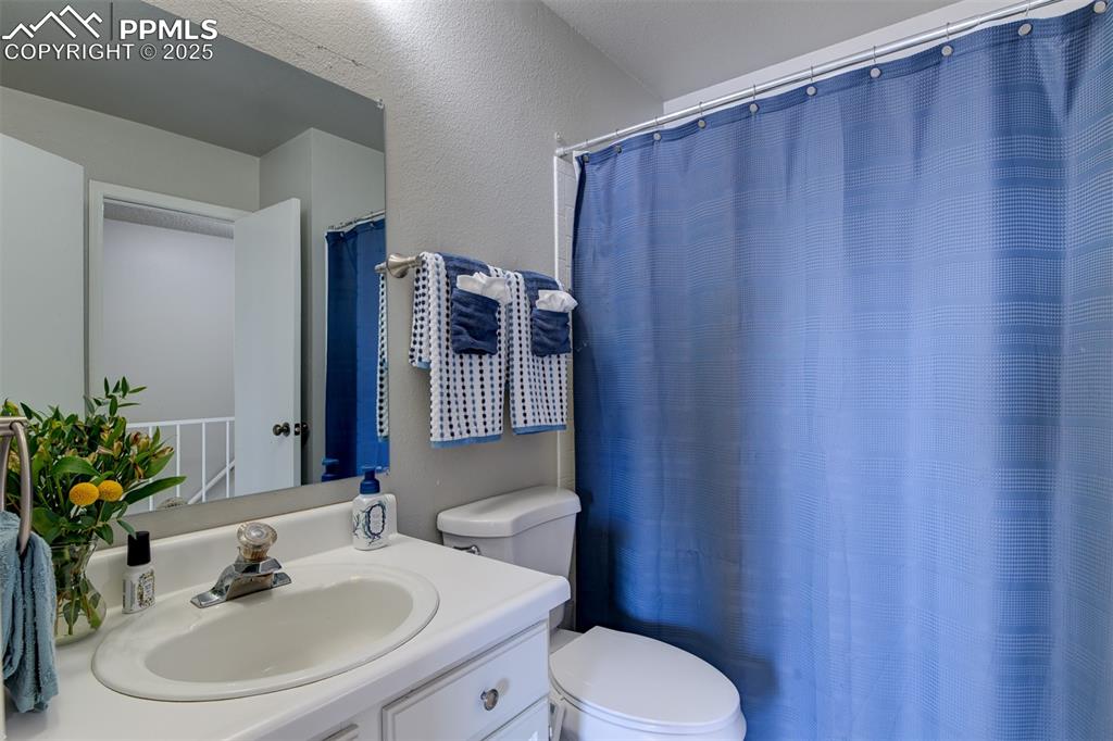 Full Bathroom Upstairs - Adjoins with Primary Bedroom.