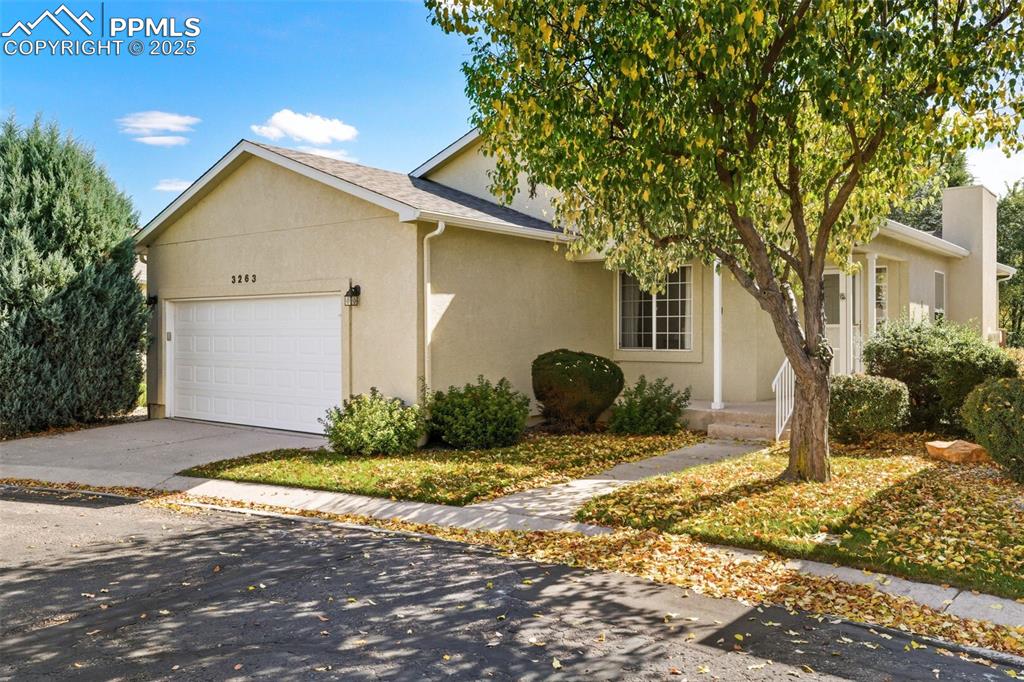 3263 Chestnut Glen Lane photo 2