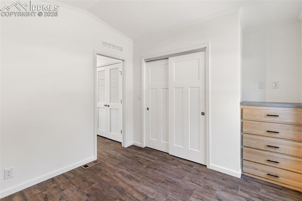 Bedroom , closet and built in. 