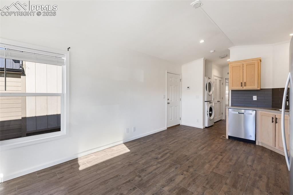 Kitchen and Living room 