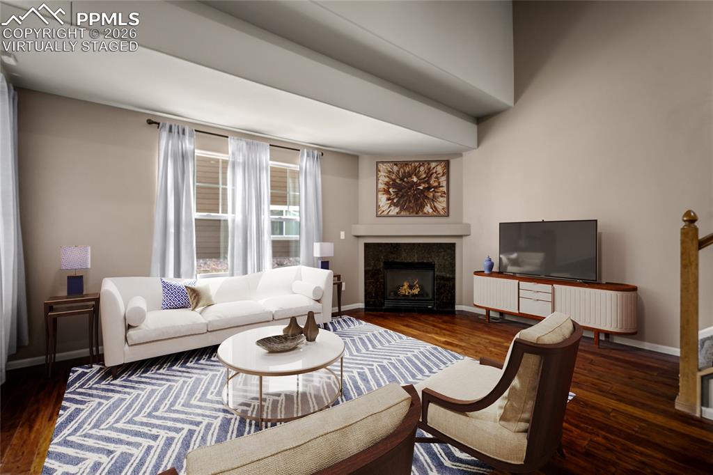 5657 Shamrock Heights photo 2