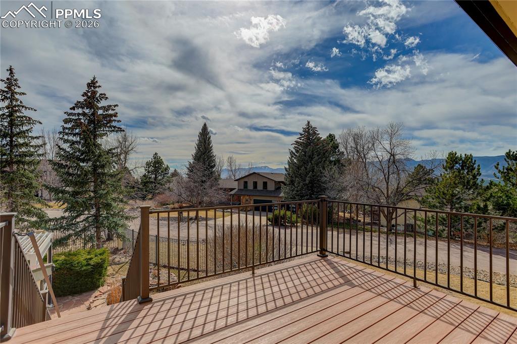 Enjoy Colorado sunshine on this southern exposure deck