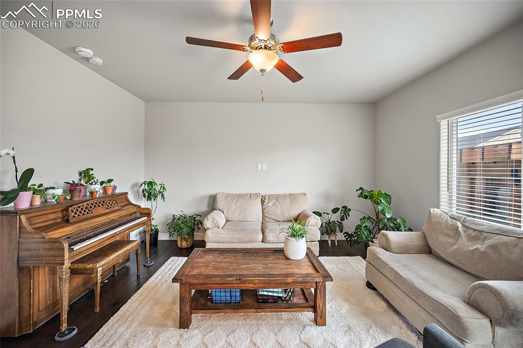 9753 Fairway Glen Drive