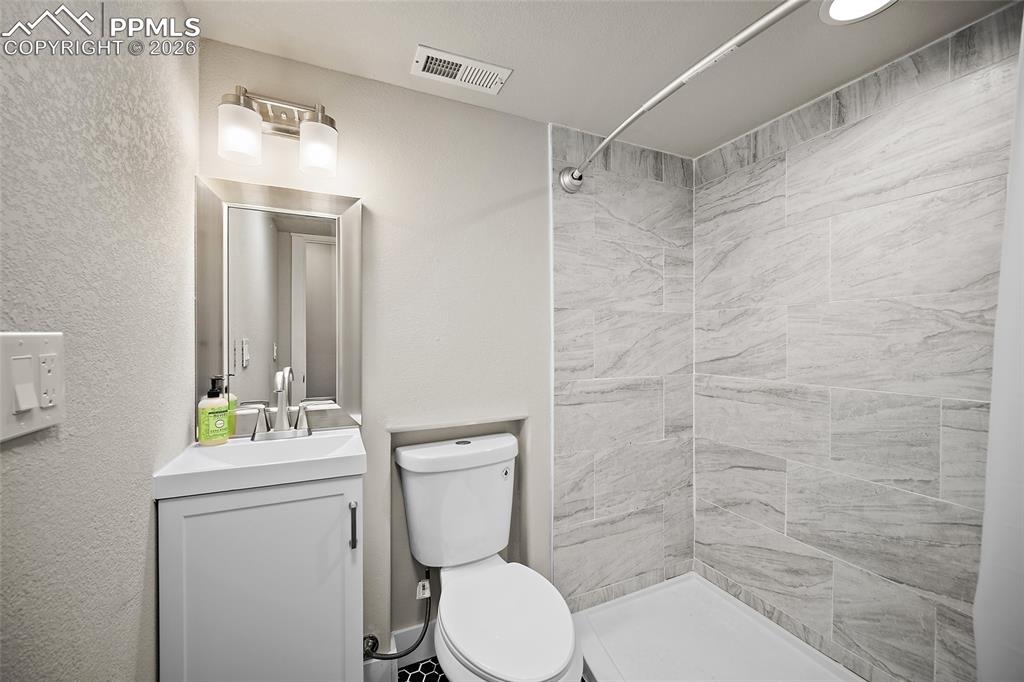 9753 Fairway Glen Drive