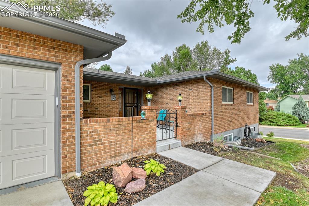 4506 Ridgecrest Drive photo 3