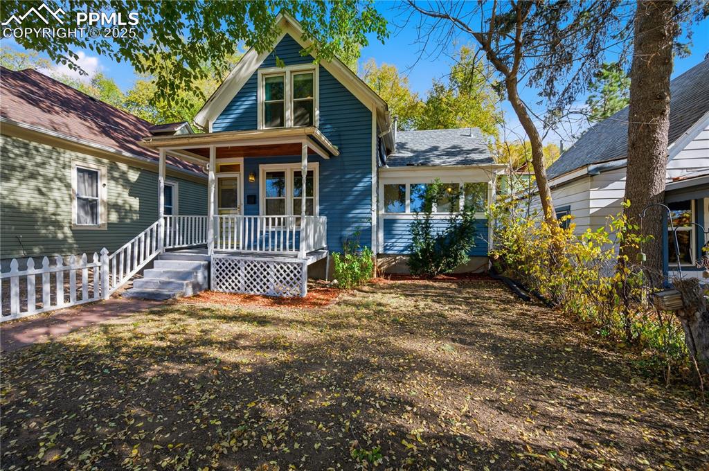 1126 W Kiowa Street photo 2