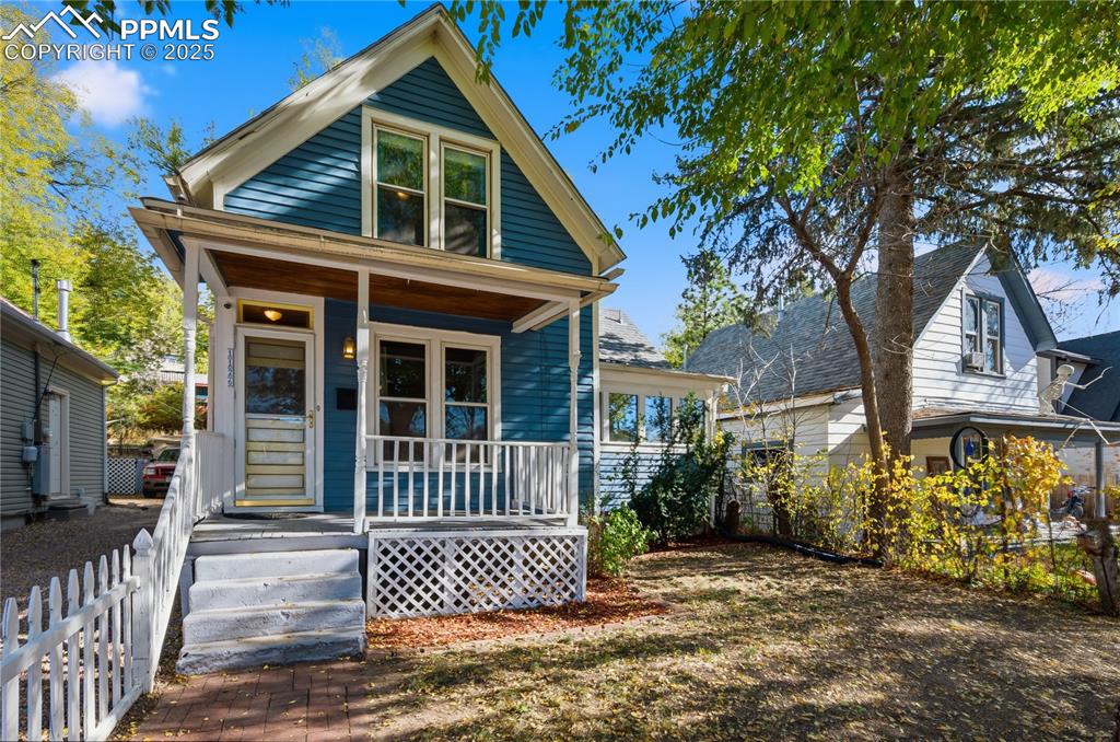 1126 W Kiowa Street photo 3