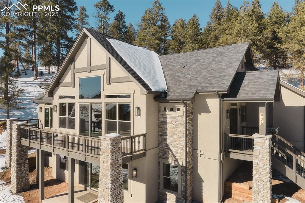 1425 Red Haven Place