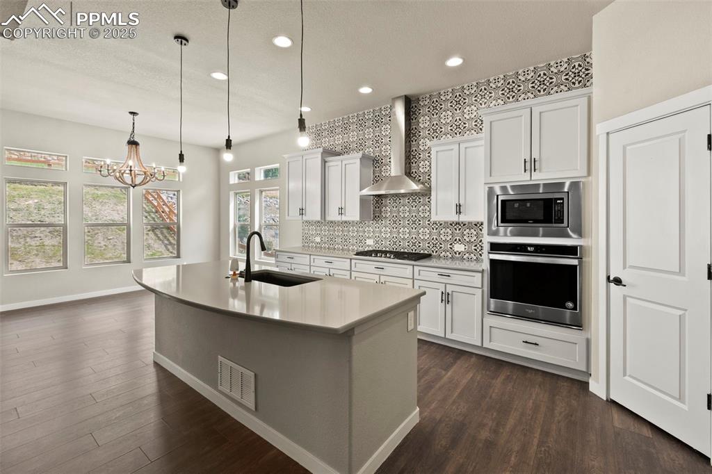 16445 Mountain Glory Drive photo 3