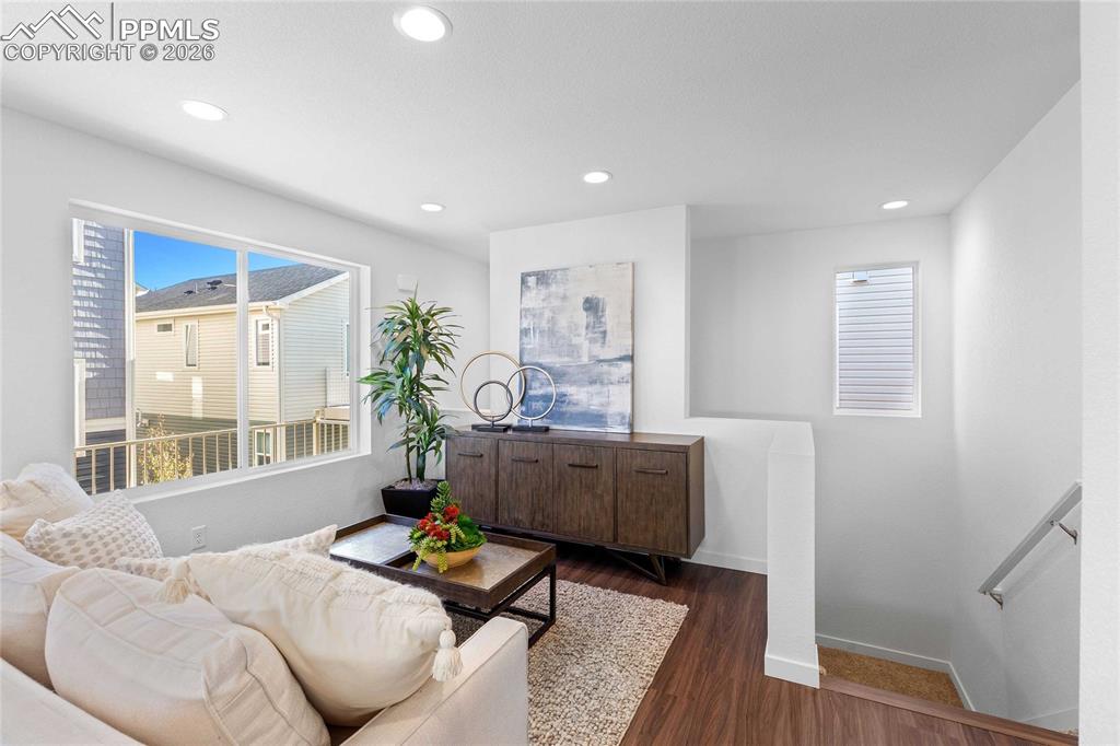 *Photos of a model home*