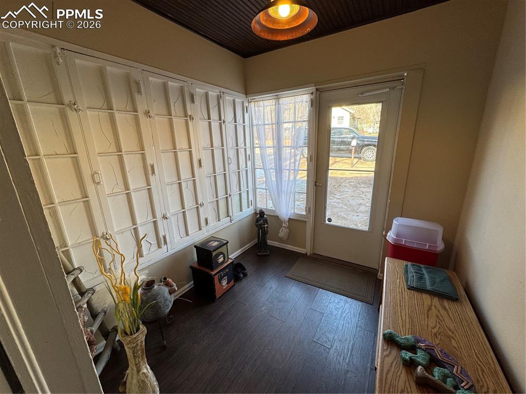 1633 Cheyenne Boulevard photo 3