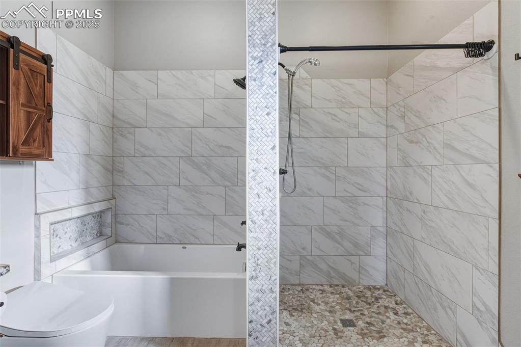 Primary Bathroom 5 Piece.