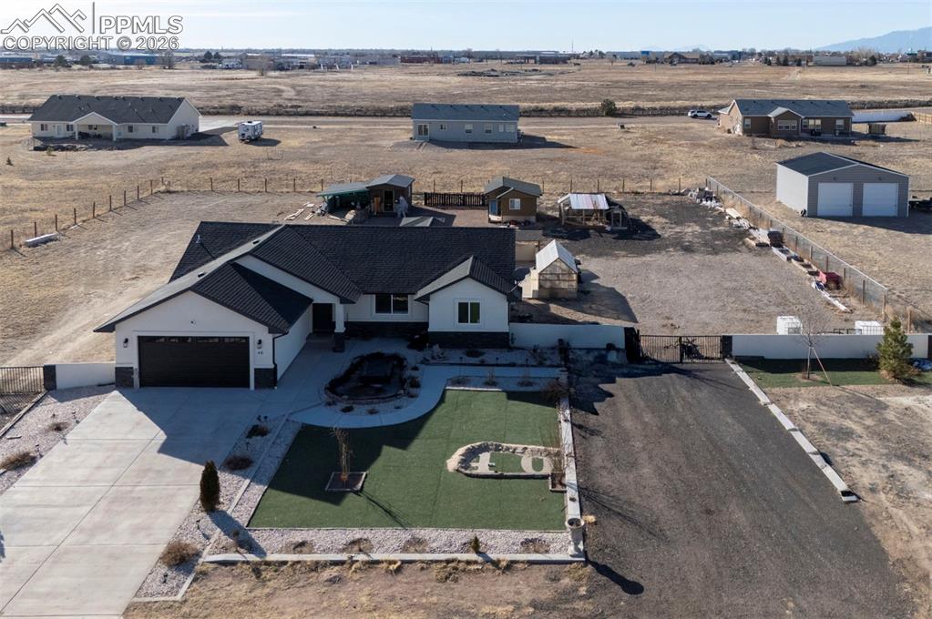 40 E Lyons Drive photo 2