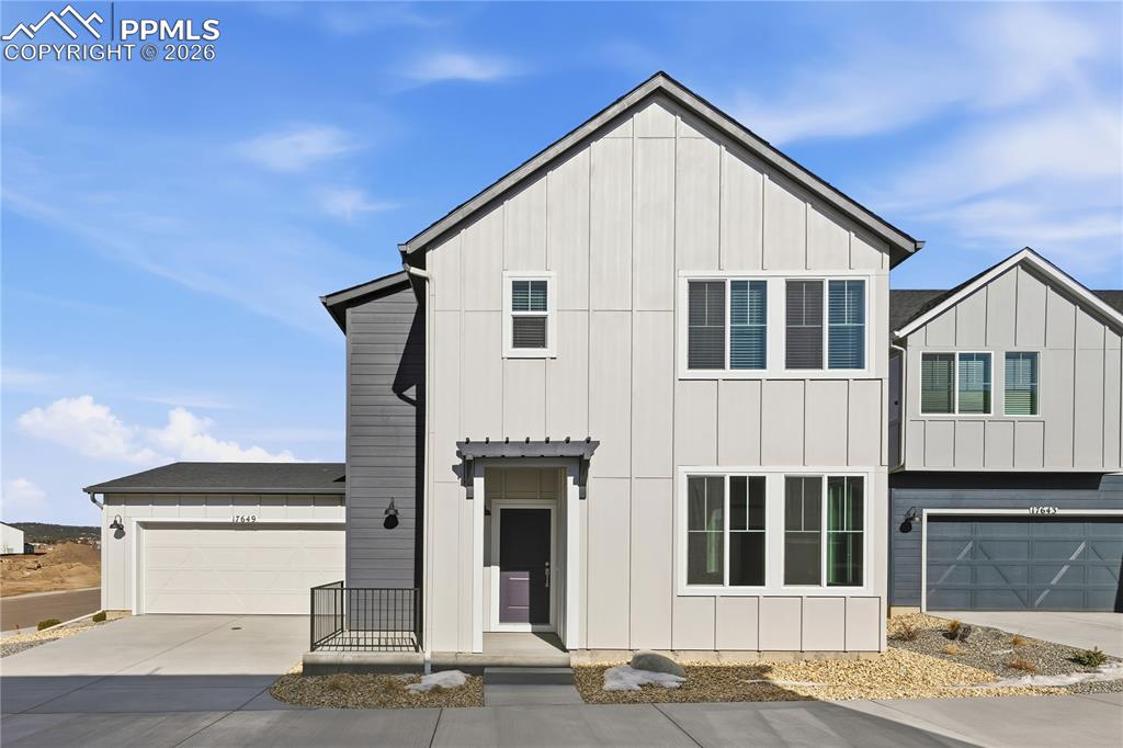 17649 Lucky Penny Lane photo 2