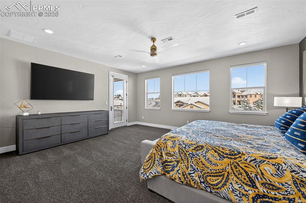 upper level master bedroom