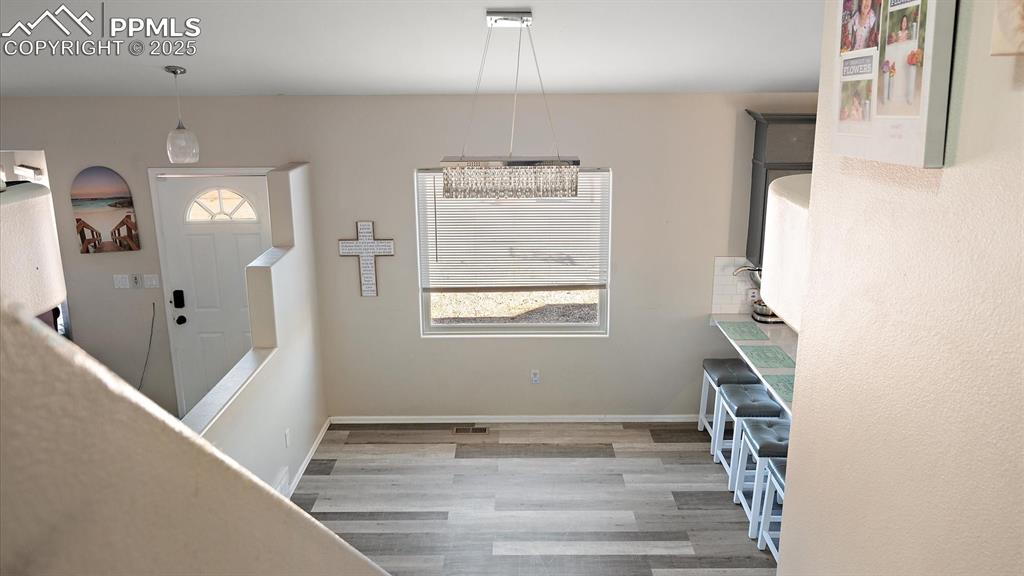 463 N Desert Cove Drive photo 3