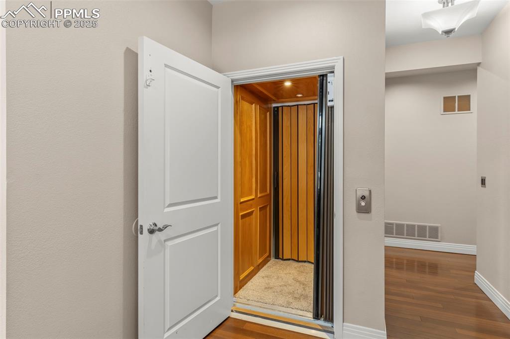 10957 Silver Mountain Point