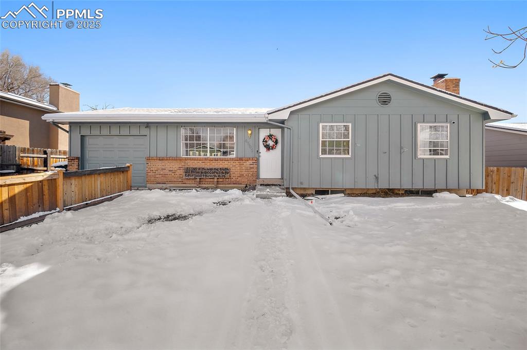 4605 S Sleepy Hollow Circle