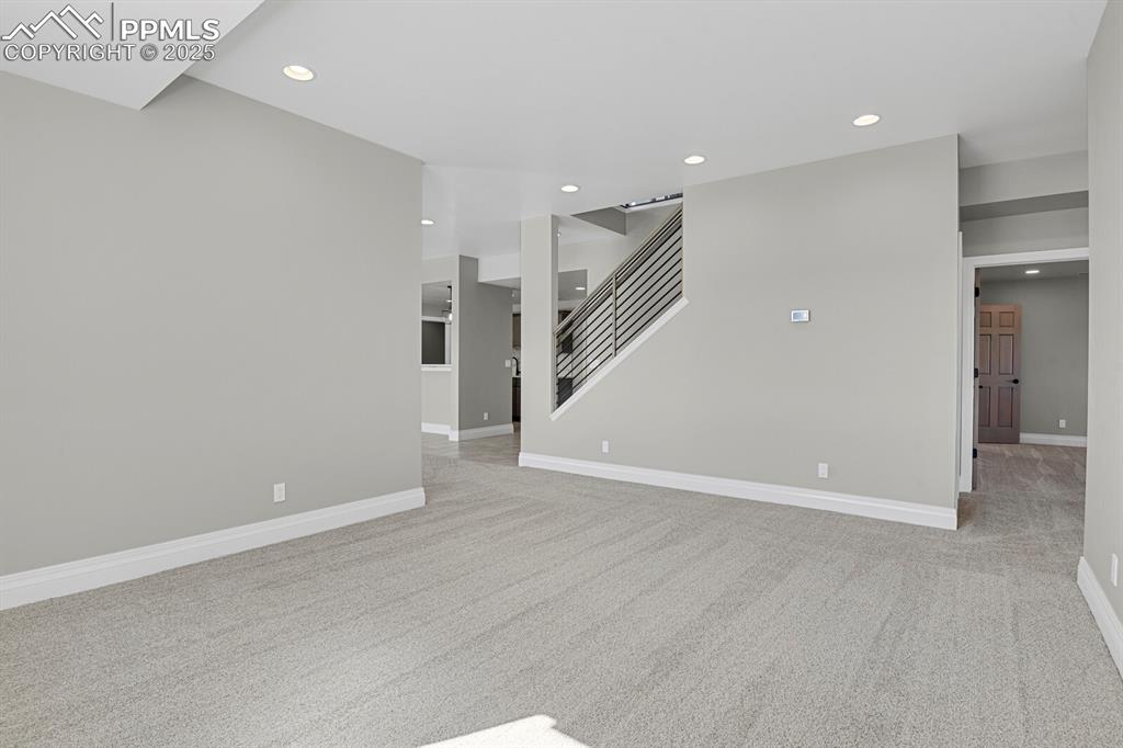 Second famiy room - bonus room in basement