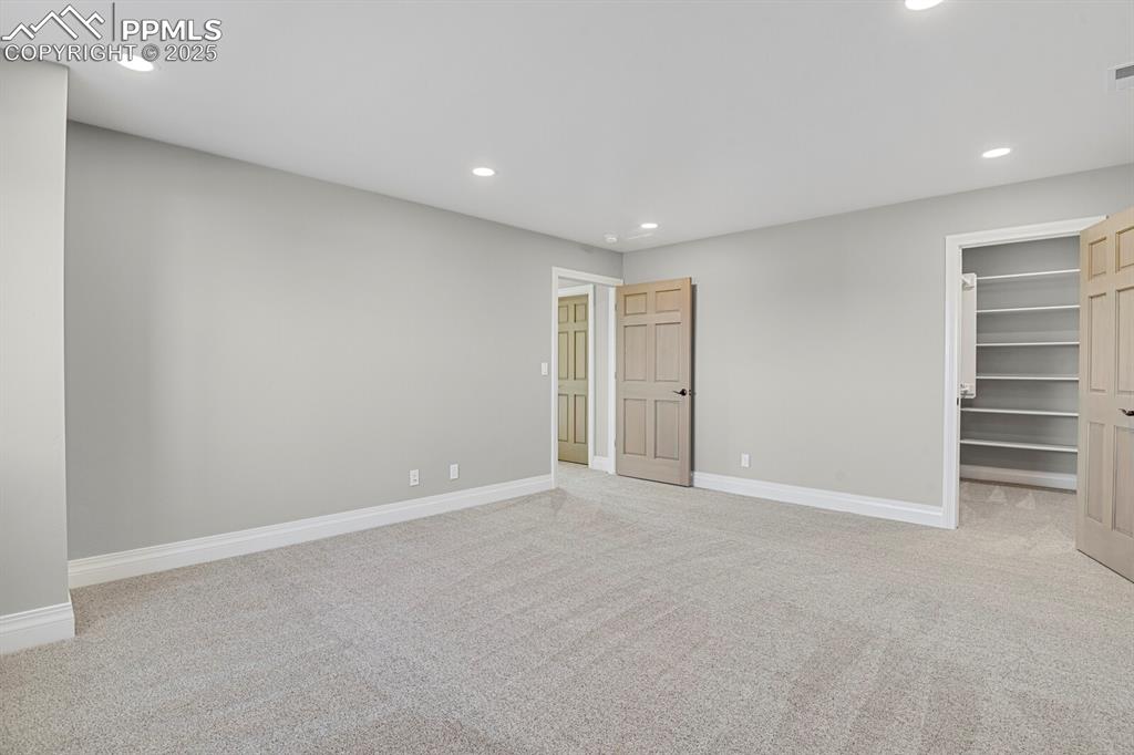 Bedroom #5 walk-in closet and entry