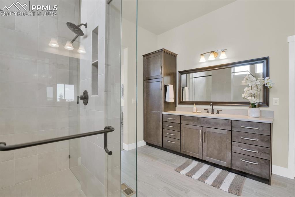 Same floorplan, different house to provide visual