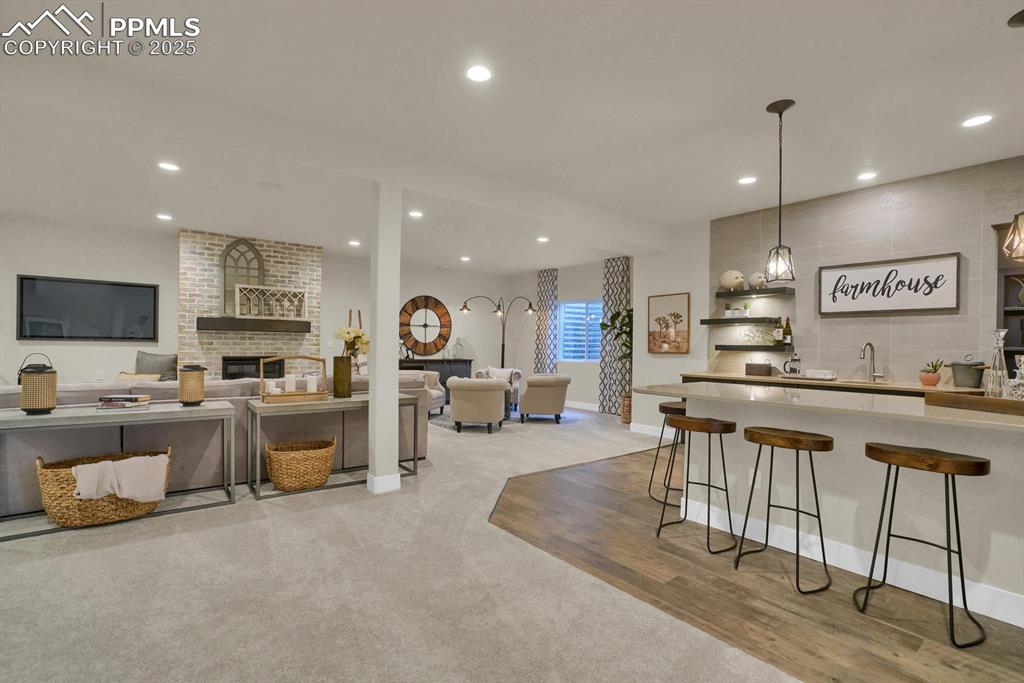 Same floorplan, different house to provide visual