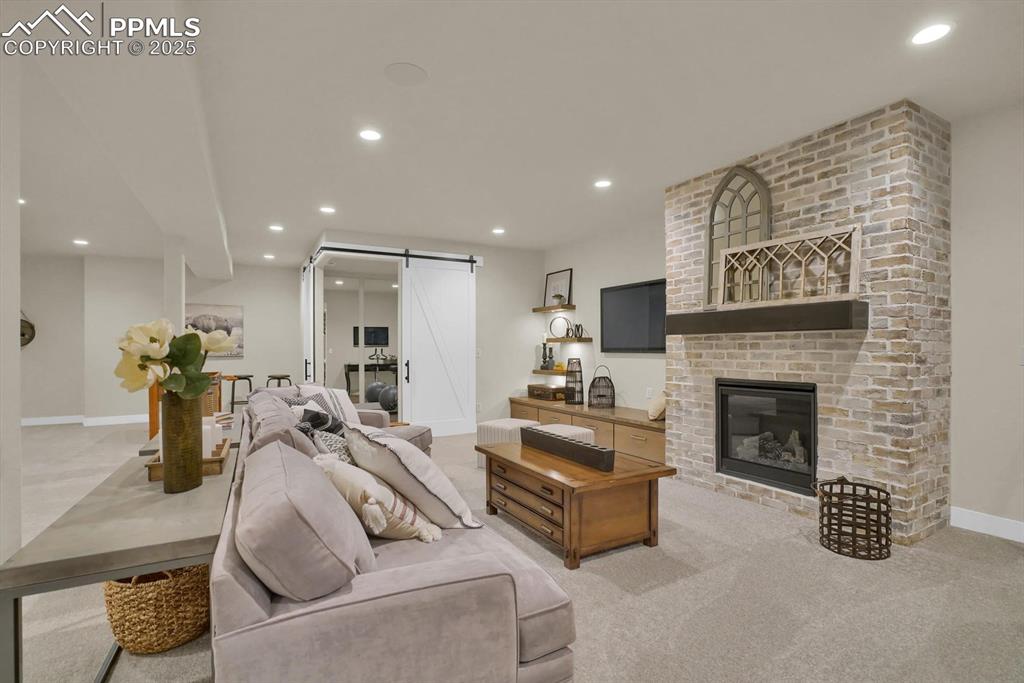 Same floorplan, different house to provide visual