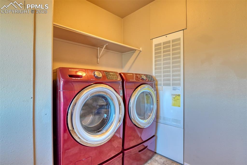 Laundry room in Secondary Home