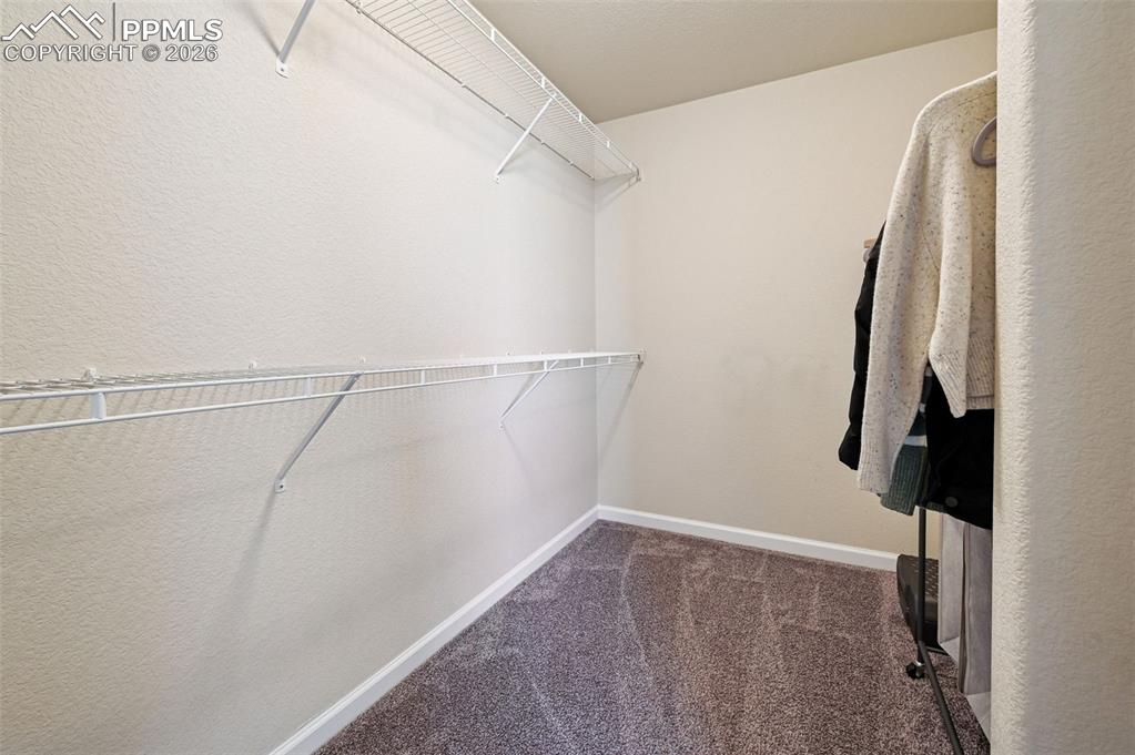 walk-in closet