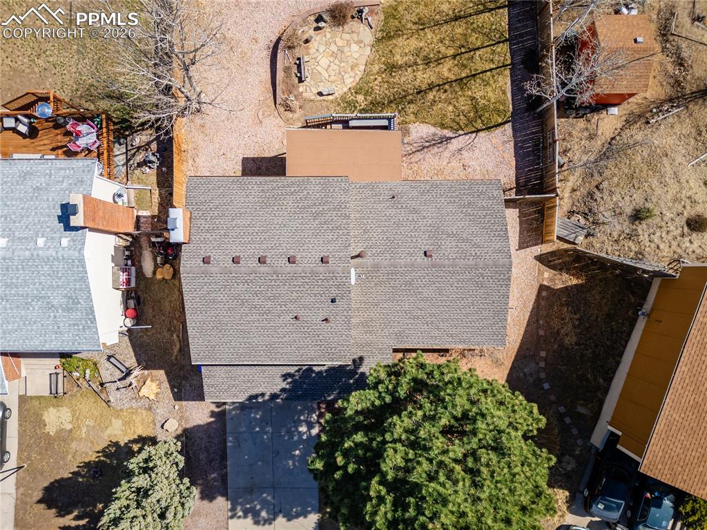 6686 Lange Circle photo 3