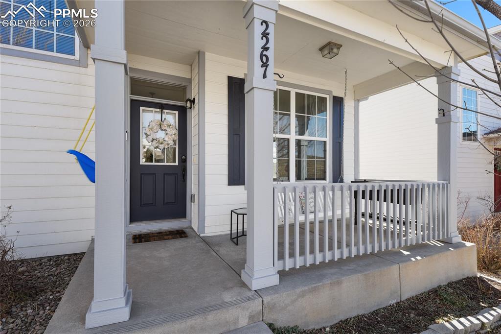 2267 St James Drive photo 2