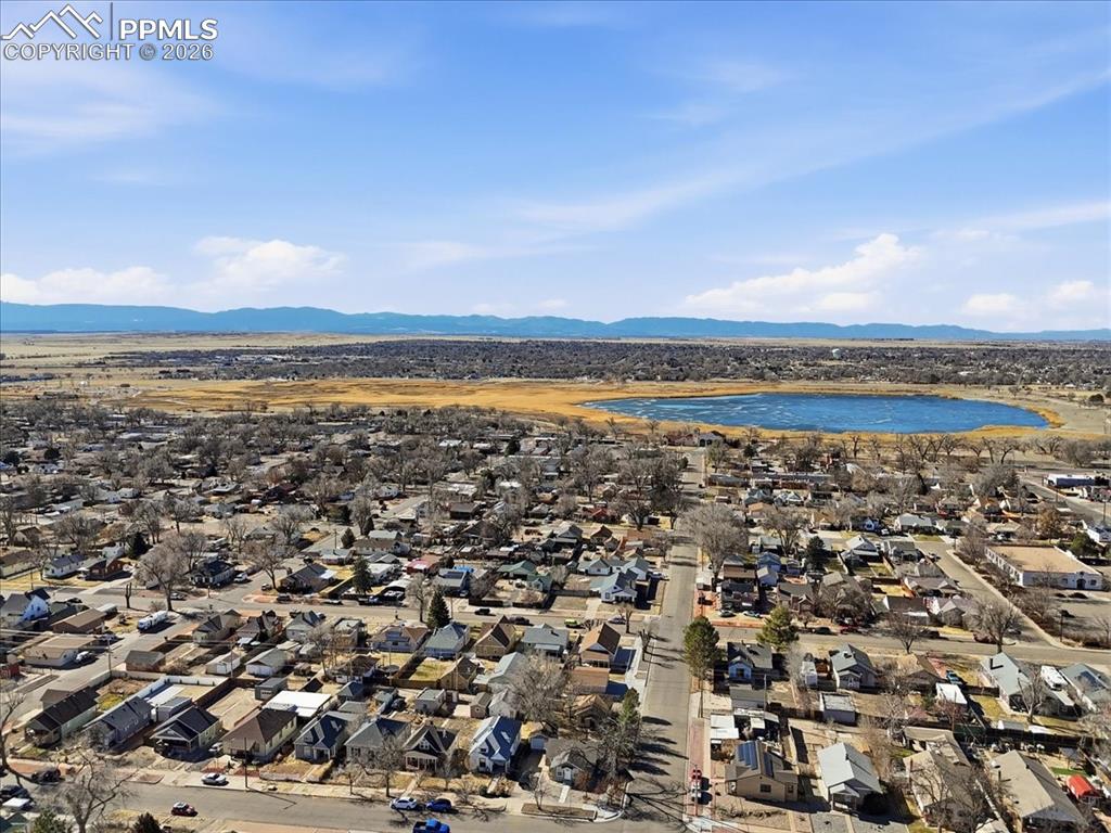 2214 E Orman Avenue photo 2