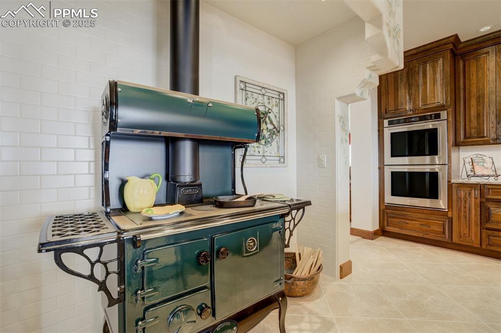 Stanley Waterford wood burning cook stove