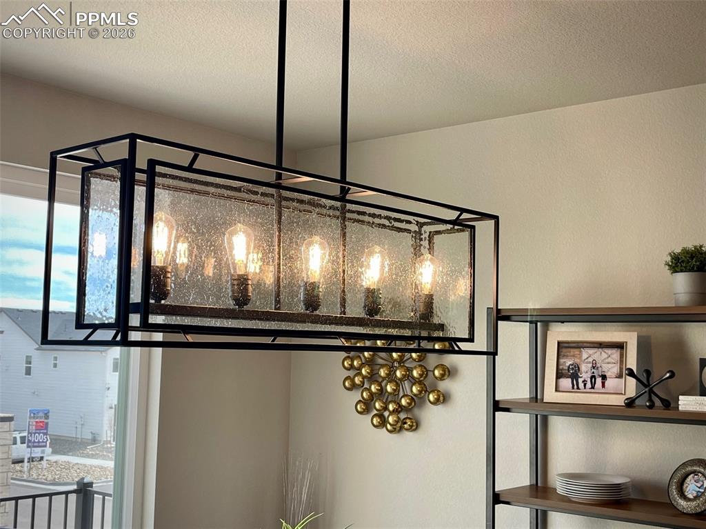 3527 Summer Dream Avenue