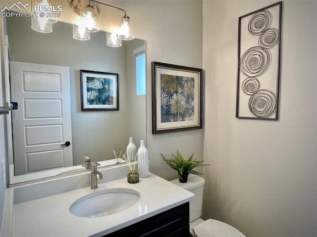 3527 Summer Dream Avenue