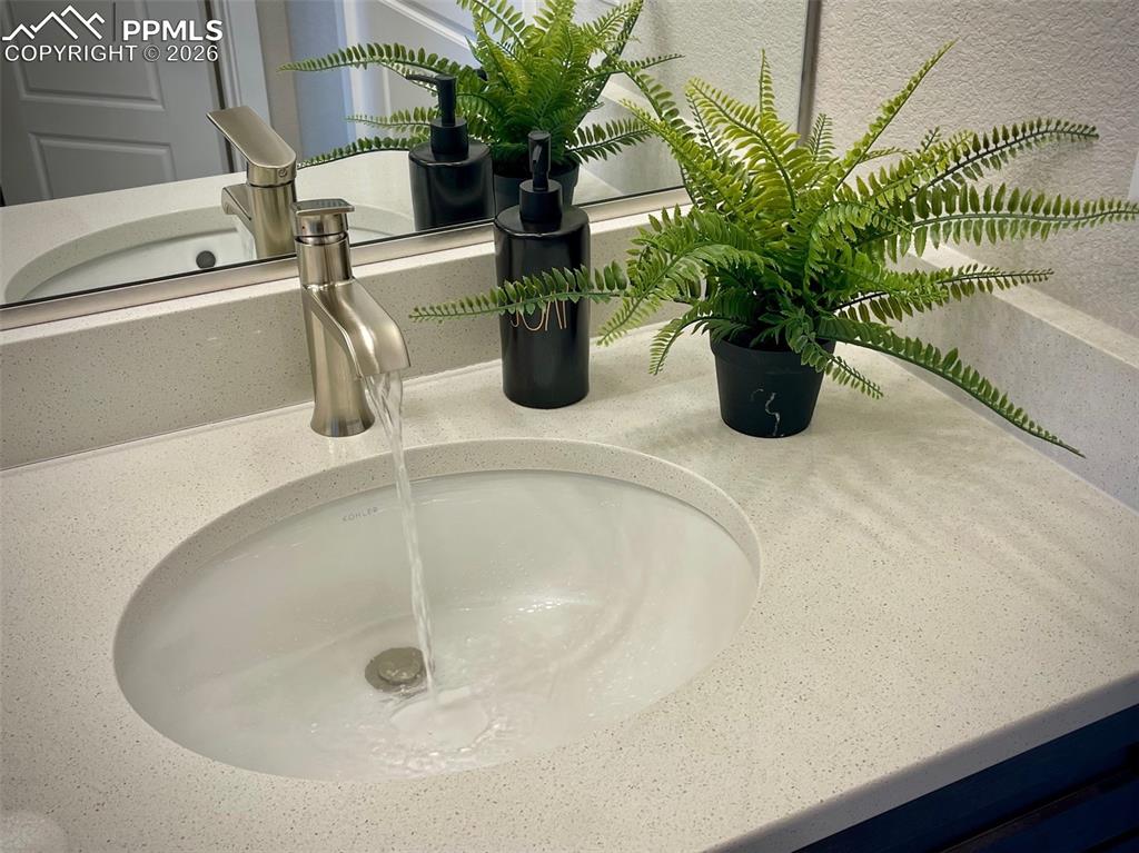 3527 Summer Dream Avenue