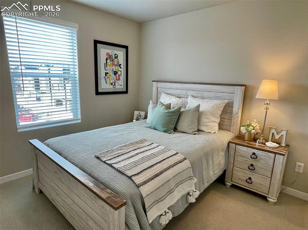 3527 Summer Dream Avenue