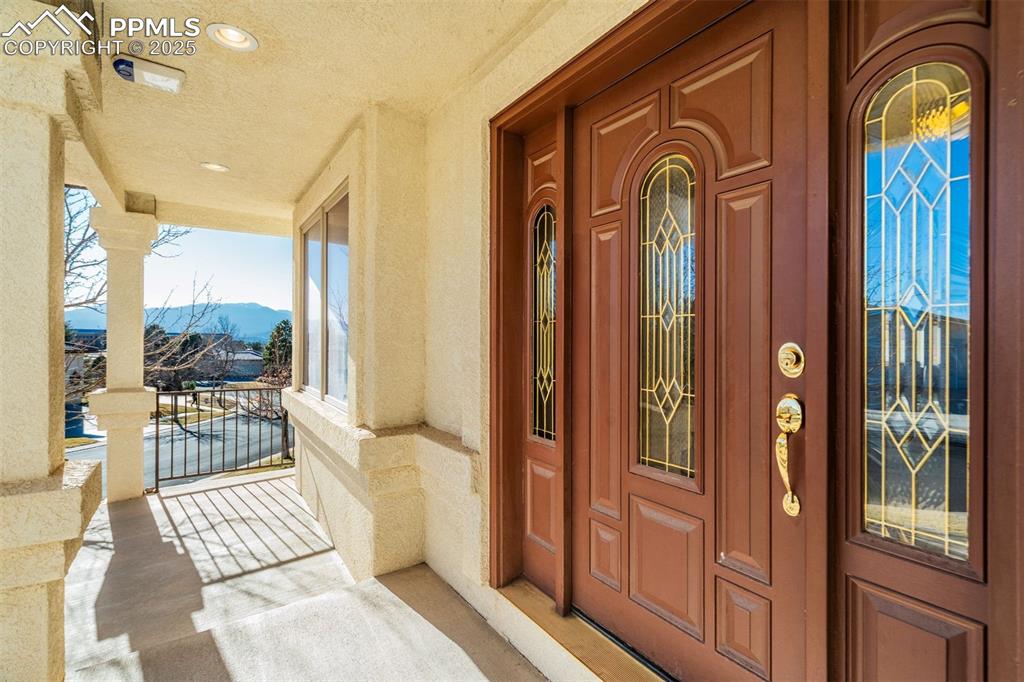 Covered front porch with mountain views. 