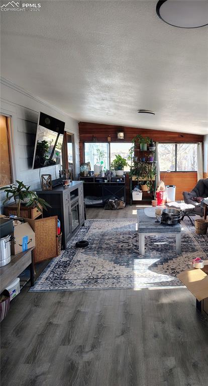 24405 Handle Road photo 3