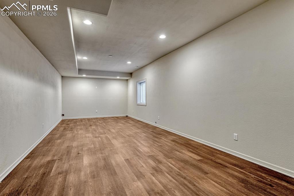 Large Basement Flex Room.