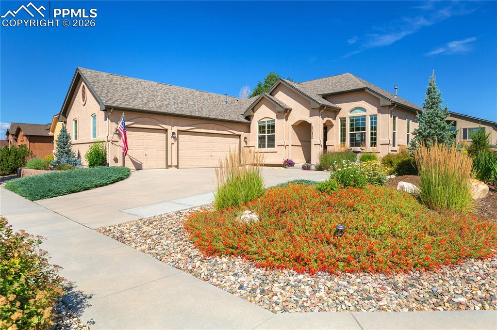 Completely move-in ready with brand new furnace, low-maintenance stucco and a Class 4 impact-resistant roof.