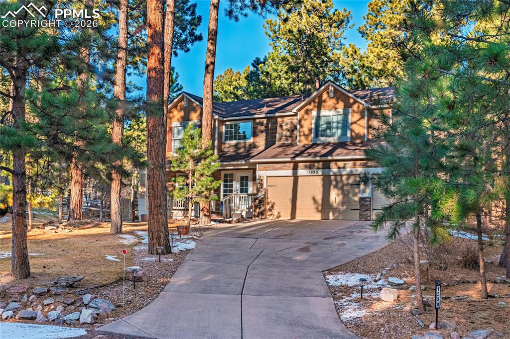 1530 Windwood Court photo 2