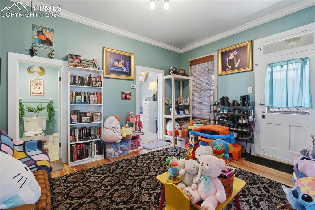 2930 W Pikes Peak Avenue