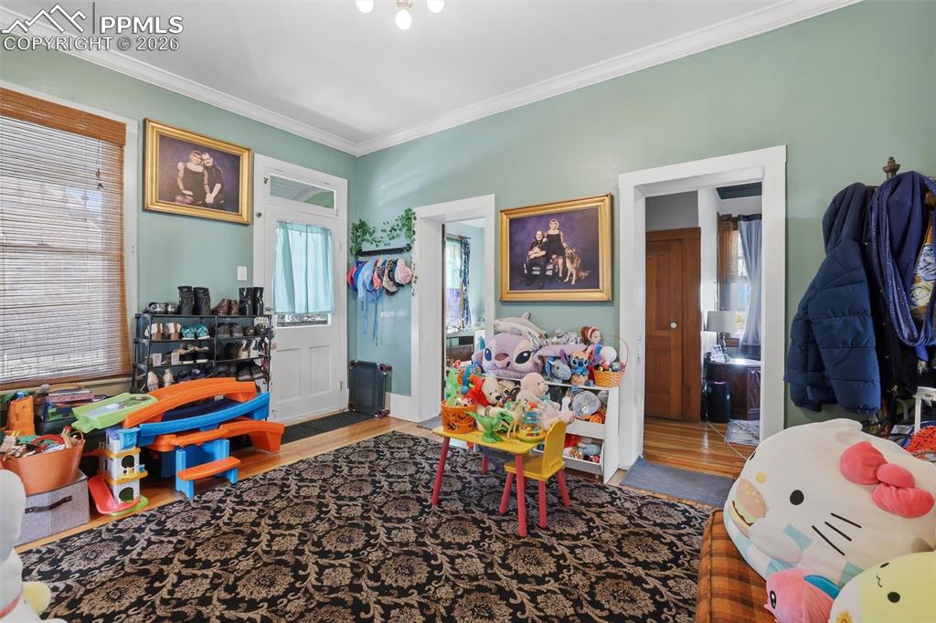 2930 W Pikes Peak Avenue