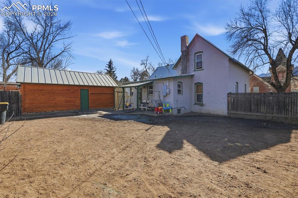 2930 W Pikes Peak Avenue