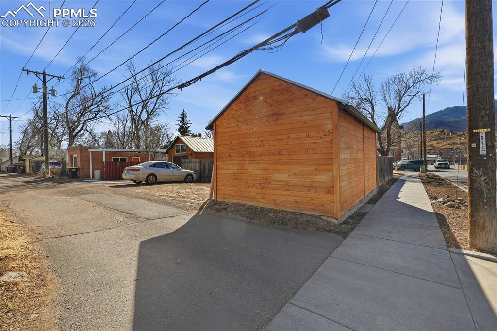 2930 W Pikes Peak Avenue