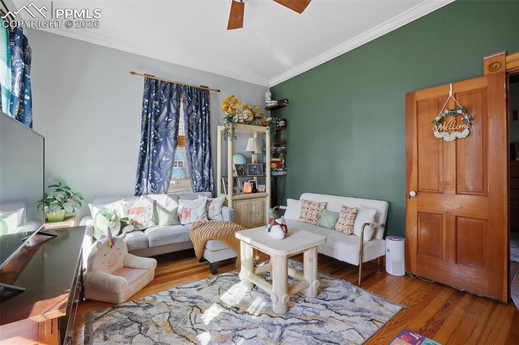 2930 W Pikes Peak Avenue